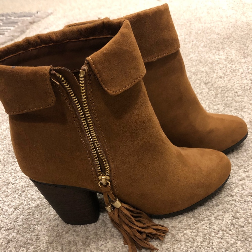 LC Lauren Conrad Booties